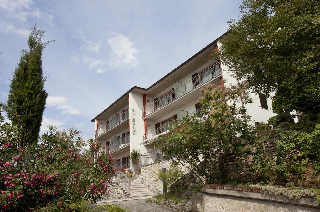 Residence Le Balze Μαλτσεζίνε Εξωτερικό φωτογραφία