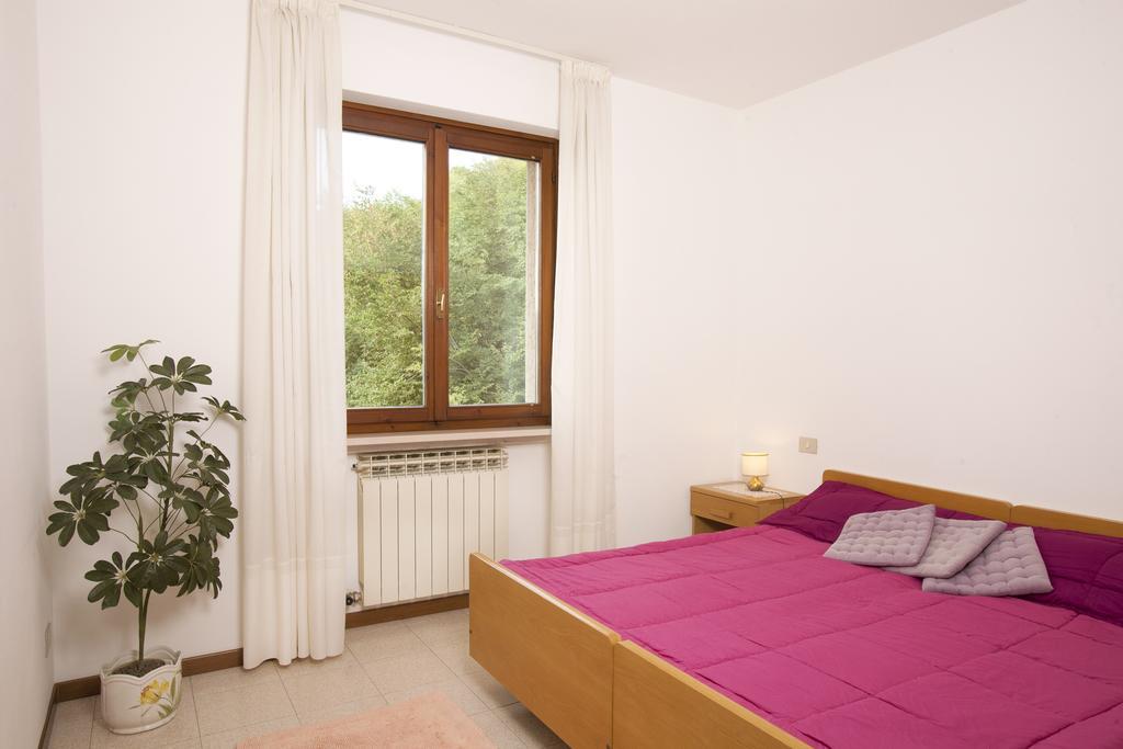 Residence Le Balze Μαλτσεζίνε Δωμάτιο φωτογραφία