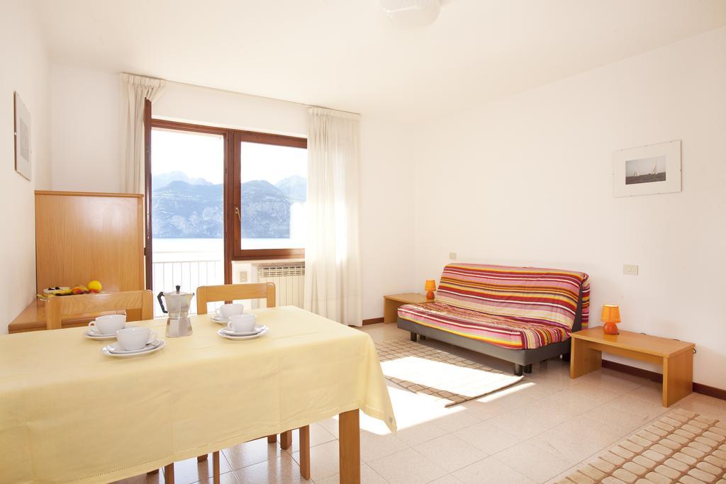 Residence Le Balze Μαλτσεζίνε Δωμάτιο φωτογραφία